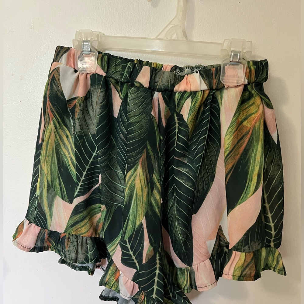 Floral Zara shorts